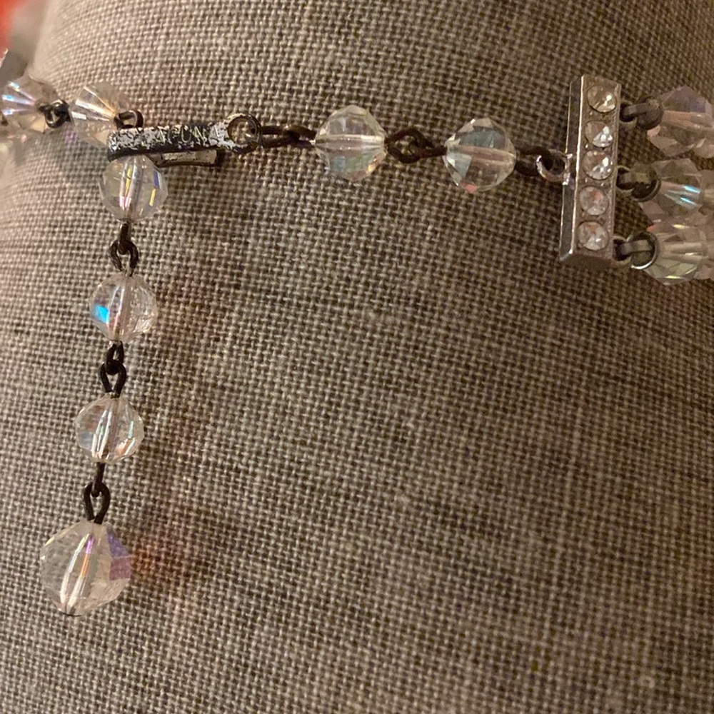 Vintage triple strand Aurora borealis graduated bead choker necklace 14 inch - Picture 5 of 12